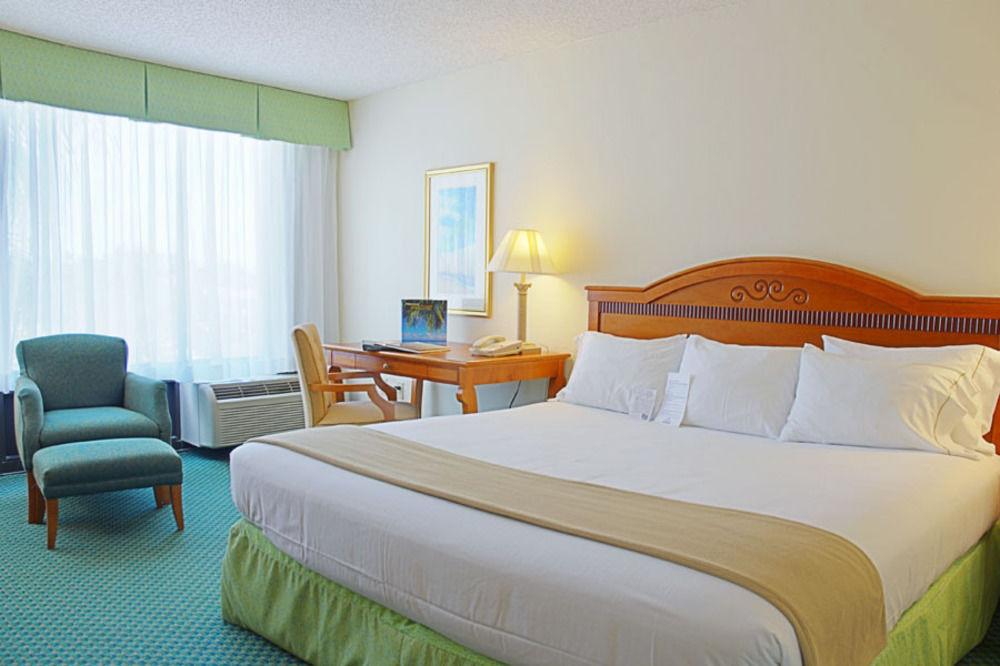 Holiday Inn Express Boca Raton - West By Ihg Ngoại thất bức ảnh