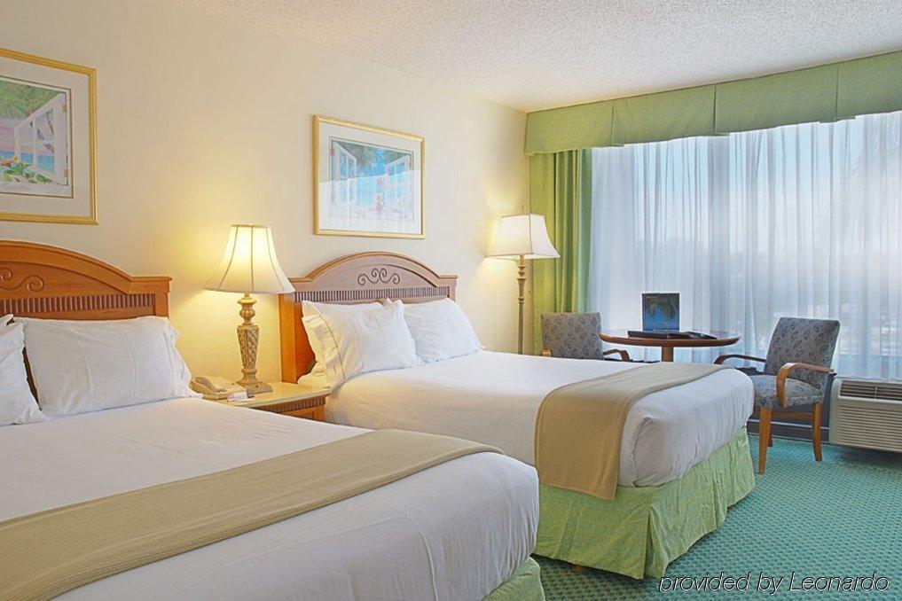 Holiday Inn Express Boca Raton - West By Ihg Phòng bức ảnh